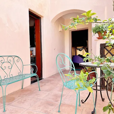 Gasthuis Ersy House 4*